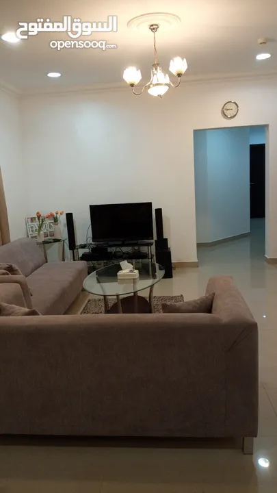 للايجار في الجفير شقه غرفتين مفروشه بالكامل  For rent in Juffair 2bhk fully furnished