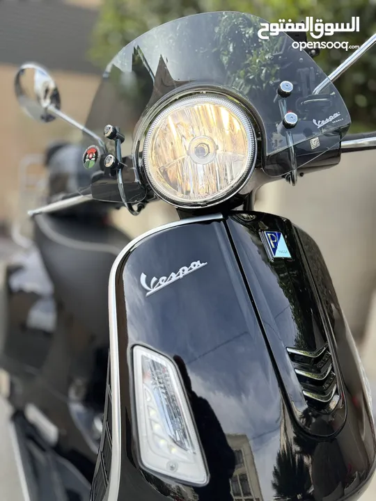 Vespa PIAGGIO GTS300 / Super clean / Black