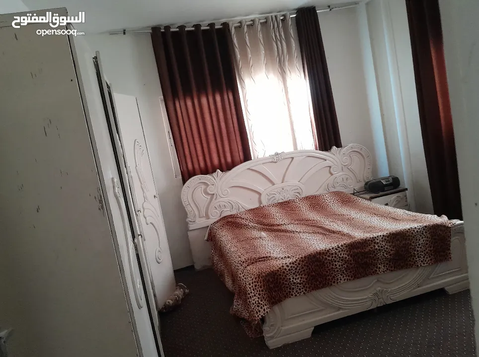 أثاث مستعمل بسعر حرق