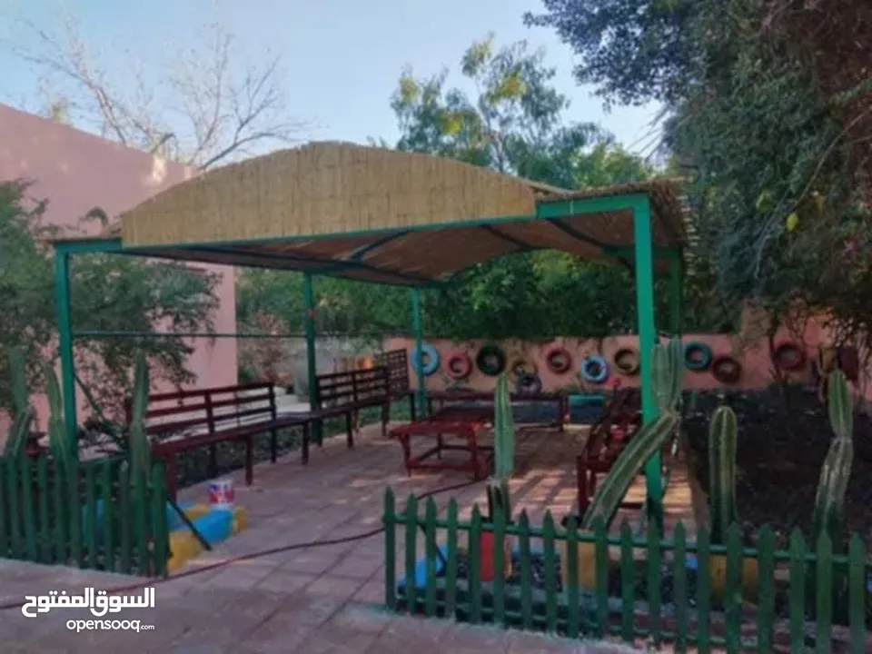 قصيب اصفر واخضر للحدائق والمنتزهات والجلسات الخارجيه والاطلالات للتواصل