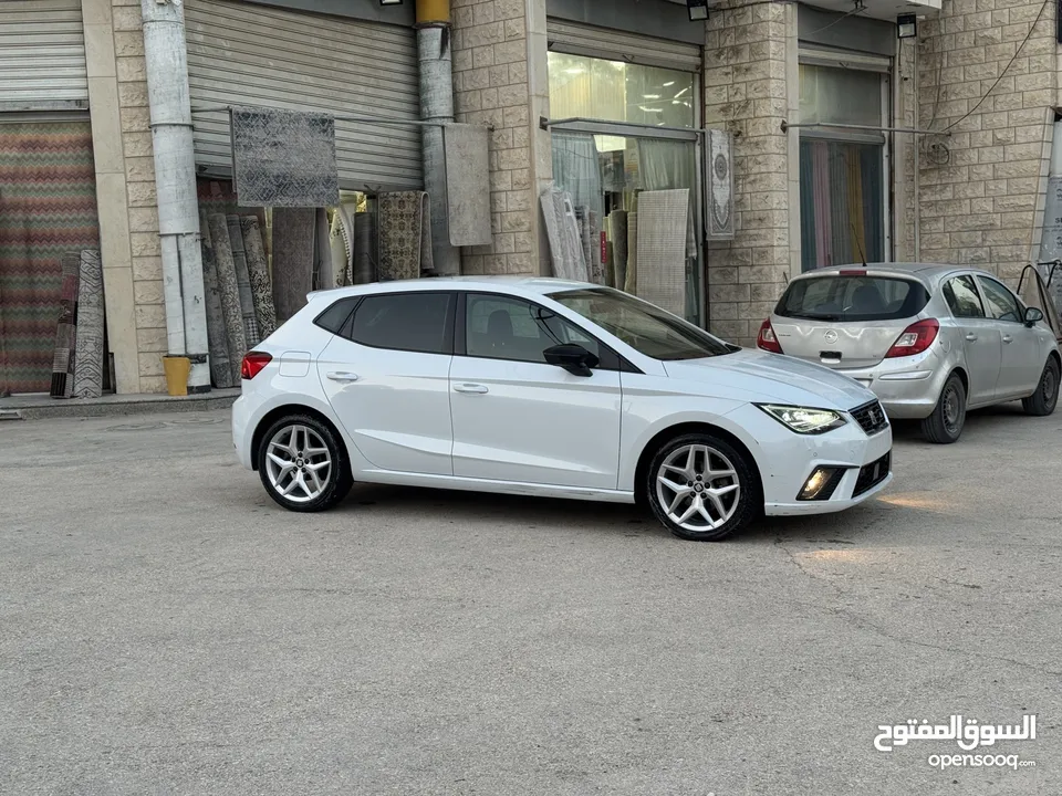 سيات ابيزا FR