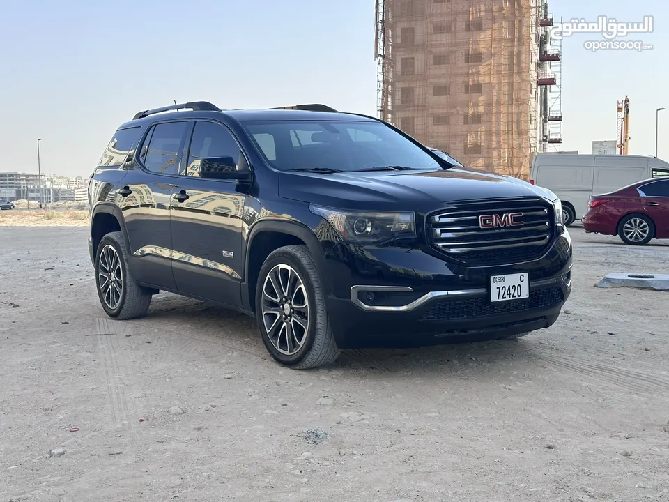 GMC 2019 نظيفة جدا