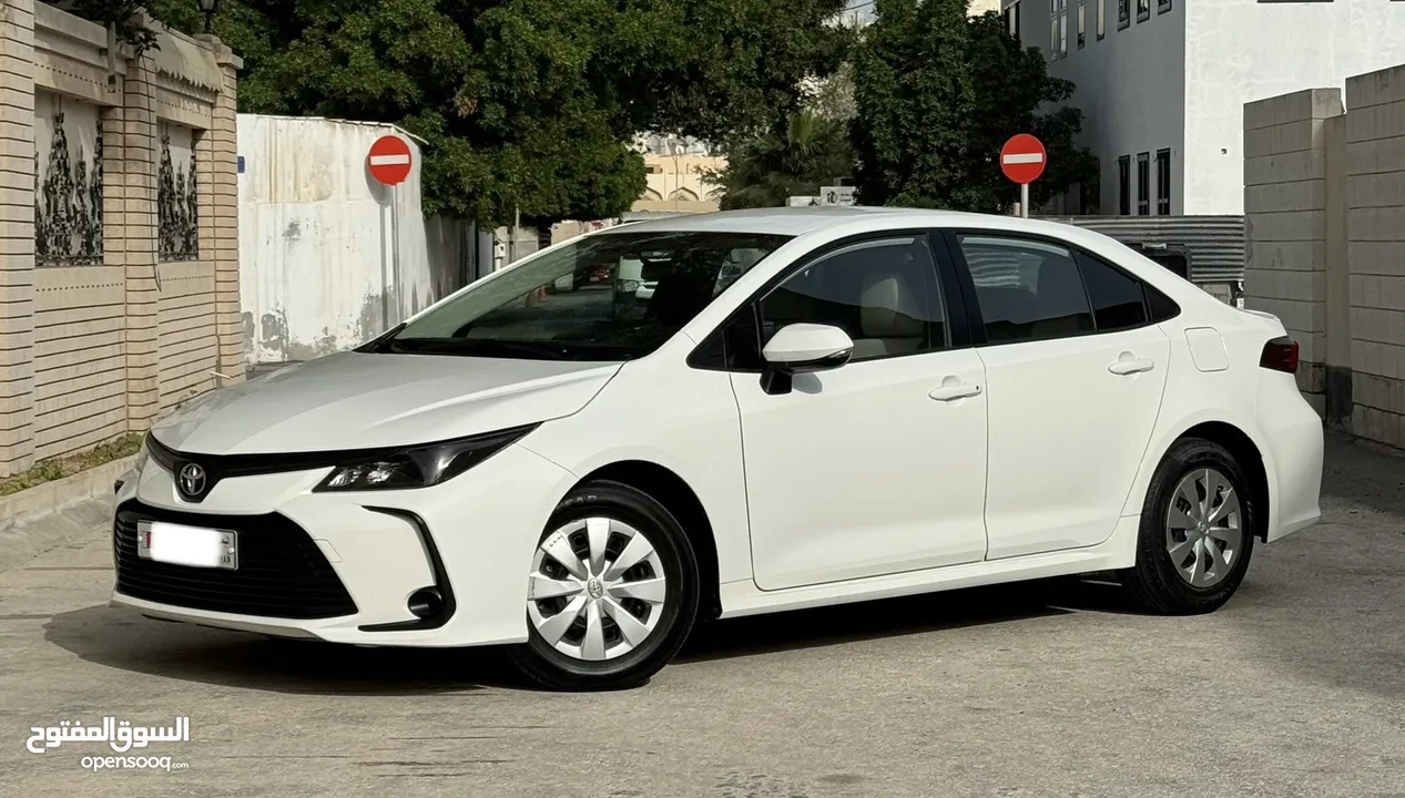 TOYOTA COROLLA 2022 XLI (AGENCY MAINTAINED)