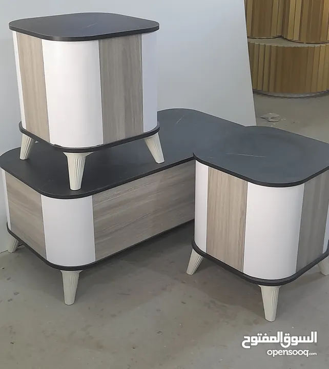 طاولات وسط مكون من ثلاث قطع خشب لامنيت 18م الون حسب الطلب مقاسات كبيره