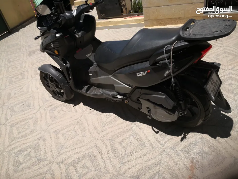 سكوتر Quadro QV3 2018