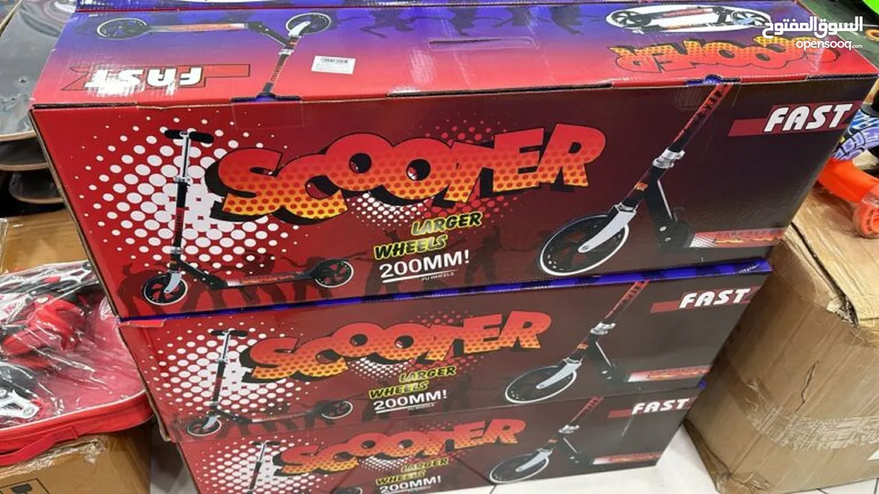 Scooter pliant roues d-200 mm age 10-16 ans Charge maximale 100 kg