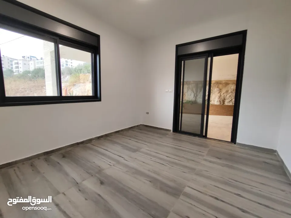 شقة فخمة للبيع في الطيرة – امتداد شارع المطل