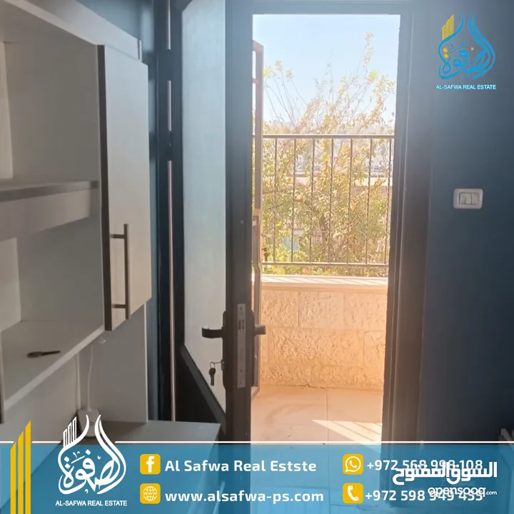 شقه مفروشه للايجار  واسعه للايجار البيره قرب الصحه  مناسبة جدا لعائله