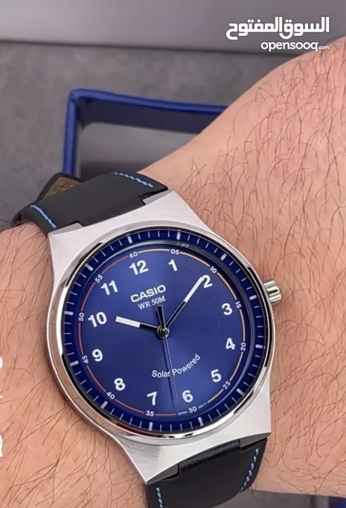 ساعة كاسيو ياباني أصلي  لون أزرق نيلي سير جلد+ شحن من الضوء  ضد الماء+ غير مستخدمه+ علبه الشركه سعر
