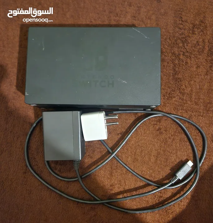 نينتندو سويتش مع 5 العاب وأيد و شاحن