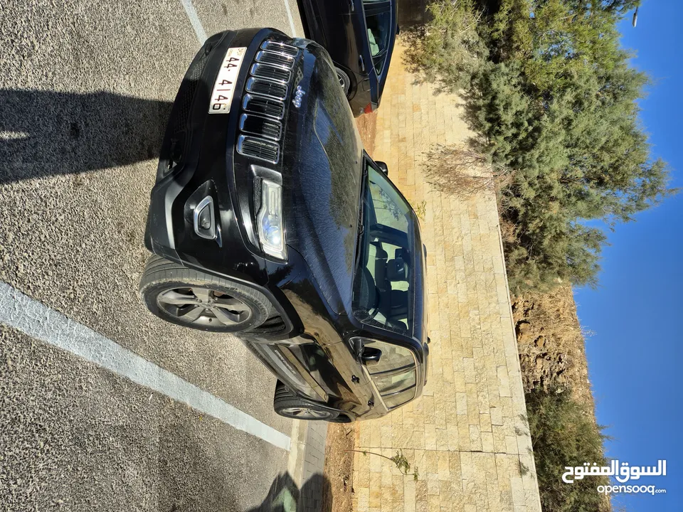 Jeep grand cherokee Laredo 2014