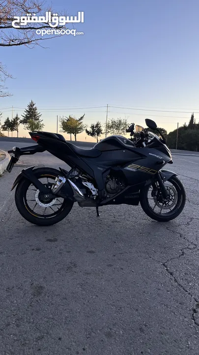 Suzuki gixxer 250 sf بحالة الوكالة