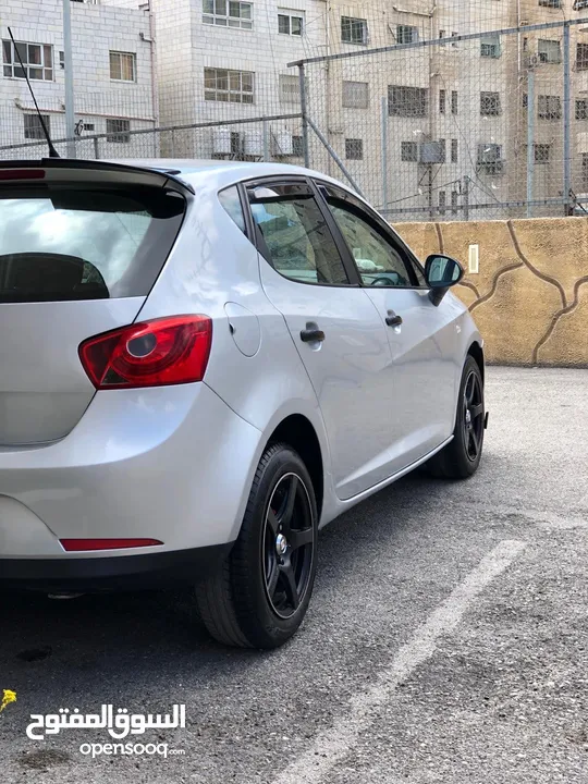 للبيع2011seat ibiza