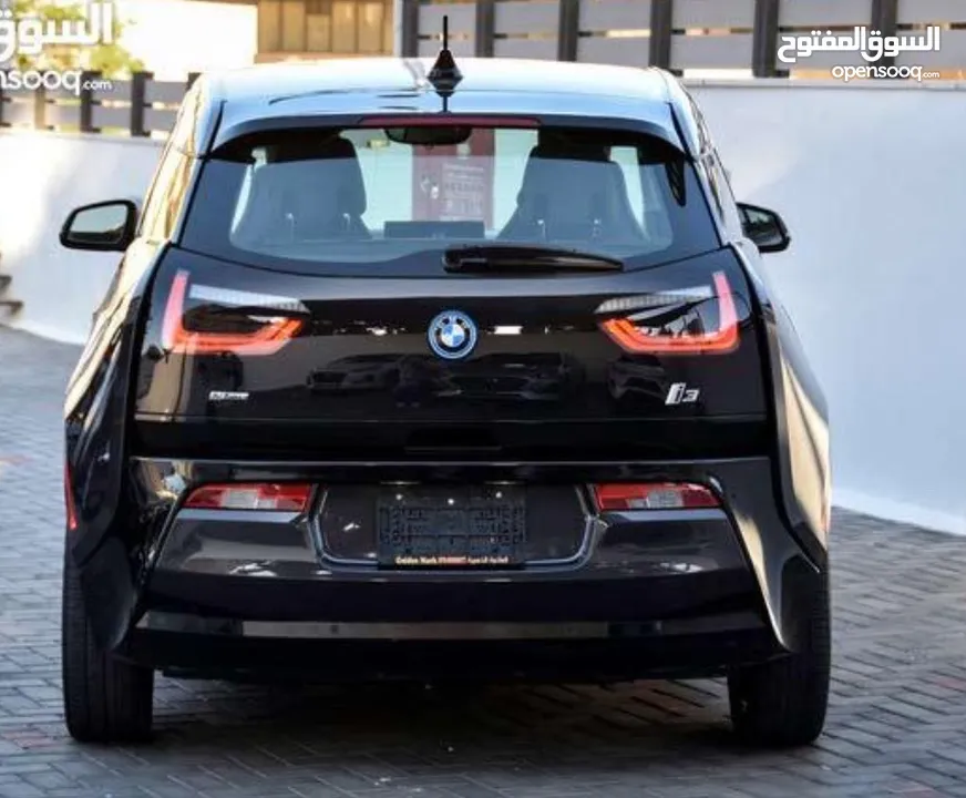 BMW i3 2014 REXسيارة للبيع بحالة ممتازة لون مميز