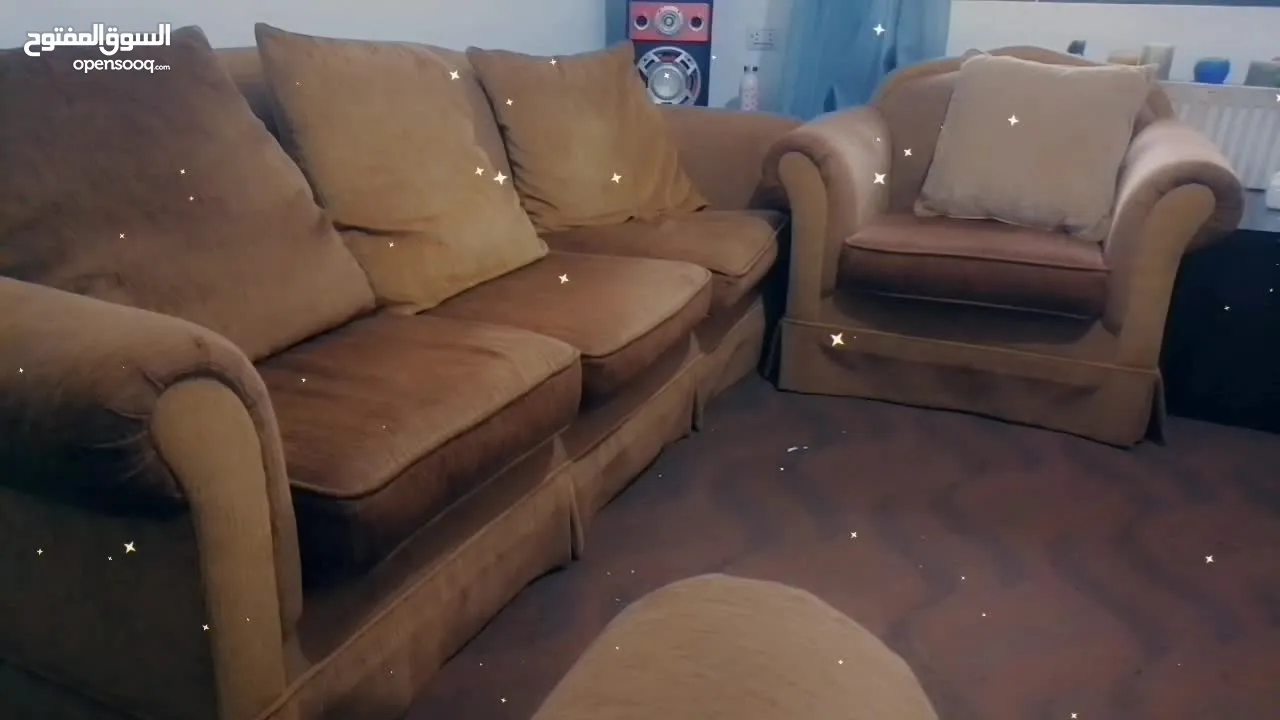طقم كنب 7 مقاعد للبيع