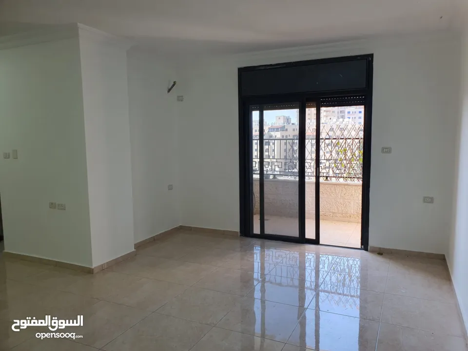 #شقه_للايجار_غير_مفروشه_هادئه_ومميزه