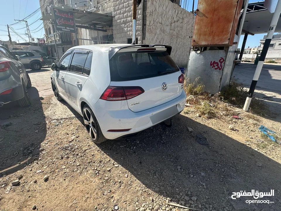 فولس فاجن-1400 Tsi لون ابيض  استعمال شخصي يد اولى
