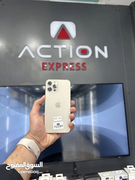 iPhone 12 Pro Max 256 GB used  ايفون 12 برو ماكس مستعمل  256 جيجا  بحاله الوكاله  بطاريه 92‎%‎