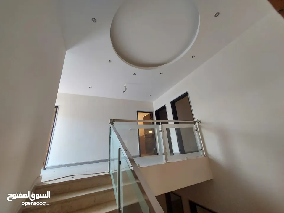 7 Bedrooms Villa with Swimming Pool and Garden for Sale in Bosher Al Muna REF:837R