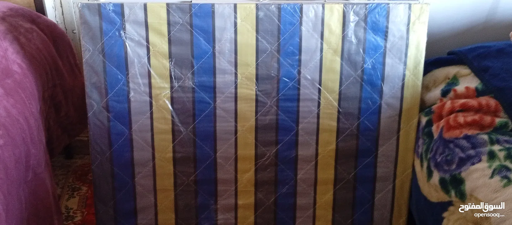 تخت سرير نوم