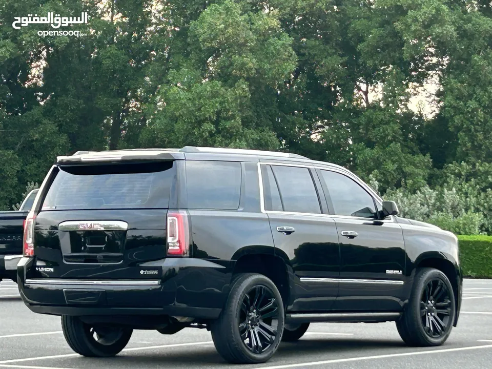 GMC Yukon Denali 2020