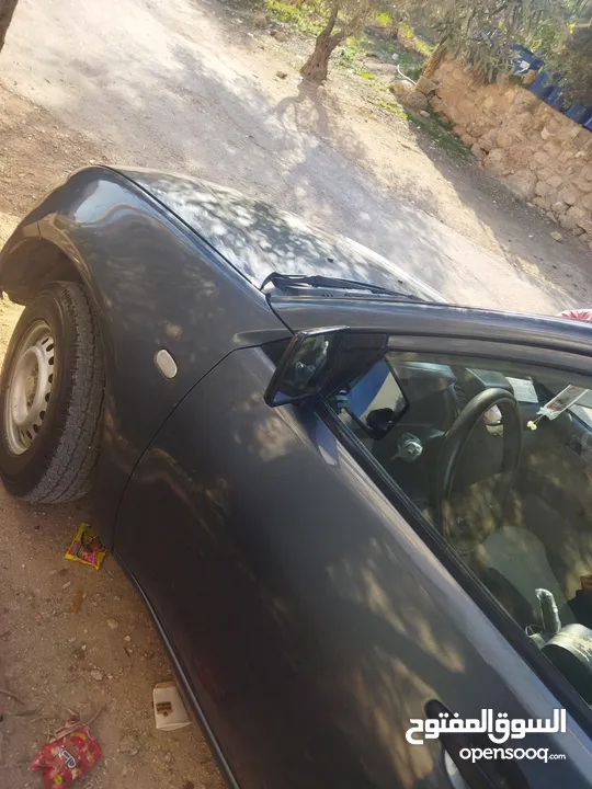بك اب متسوبيشي L200 موديل 2010 عادي