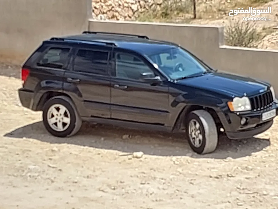 جيب شيروكي موديل 2005 للبيع
