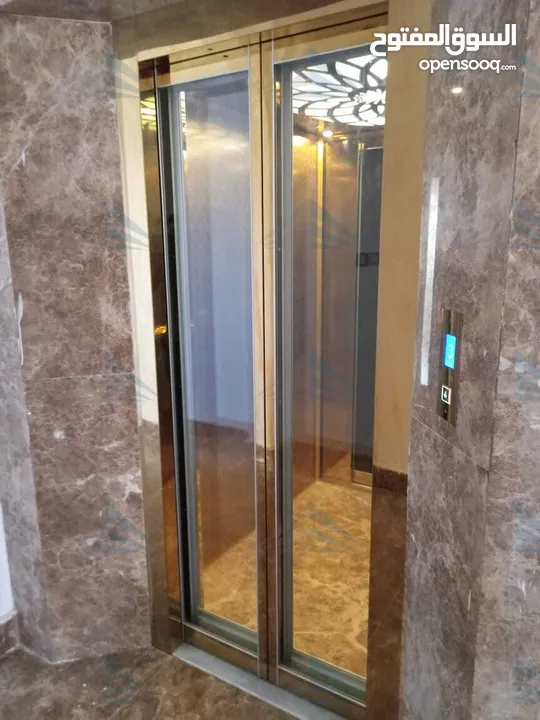 Home Elevator with Automatic Doors in UAE