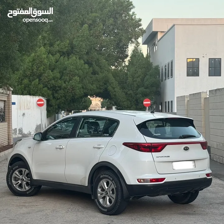 KIA SPORTAGE 2017 (URGENT SALE!)