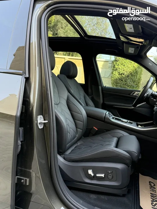 BMW X5 50e ترخيص   محرك 3000 هايبرد plug in/يقطع على الشحنه 100 كيلو متر