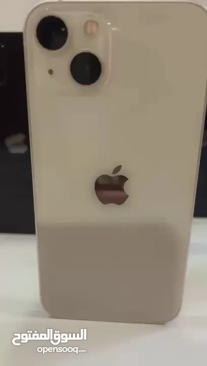 ايفون 13 عادي 128 جيجا  Iphone 13 128 Gb  موجود لون اسود و لون ابيض  بطاريات فوق  90% اصلي