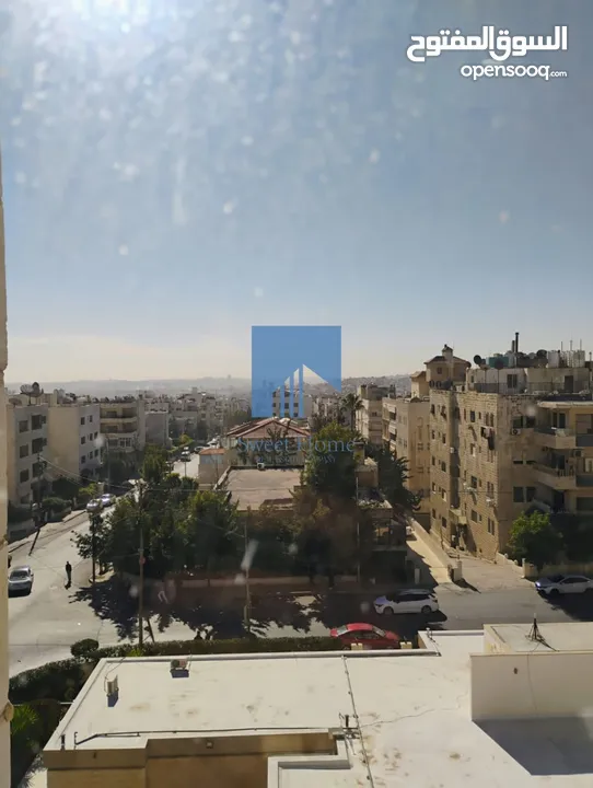 شقة مميزة للبيع في الصويفية  - مقابل البركة مول طابق ثالث 185م بسعر مغري
