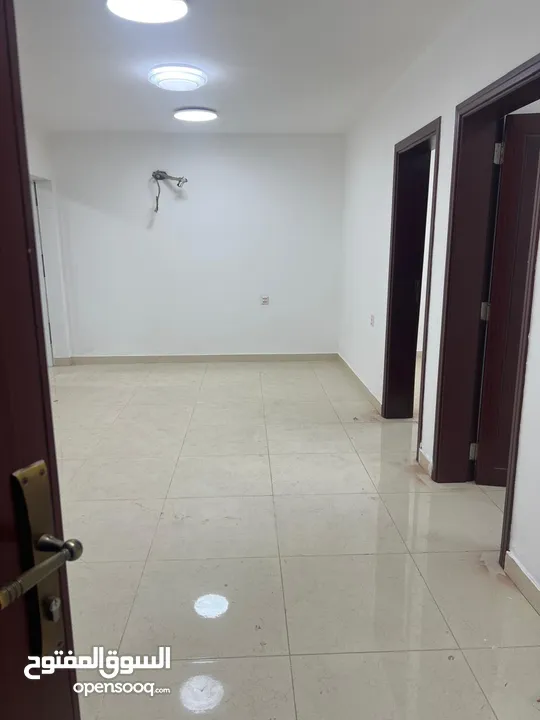 شقه للإيجار في وسط الخوض بسعر ممتازApartment for rent in the center of Al Khoud at an excellent pric