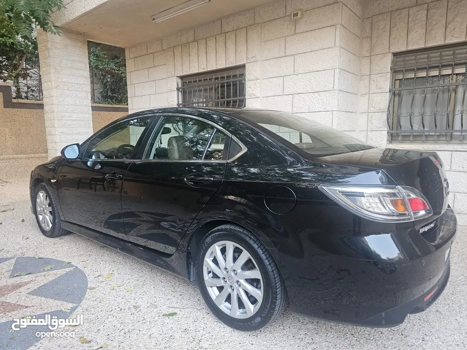 مازدا 6 لون اسود متليك