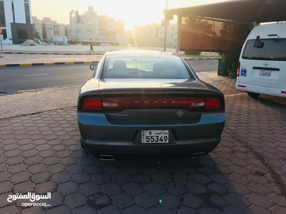 DODGE CHARGER 2012