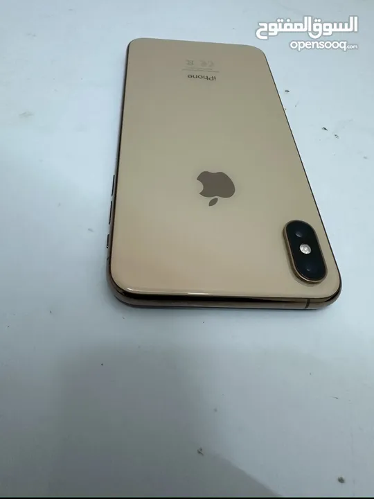 iPhone XS Max 80% battery health