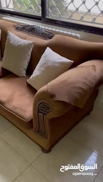 طقم كنب 7مقاعد 2مجوز 1ثلاثية