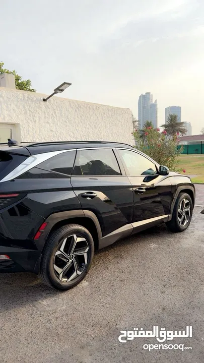 Hyundai Tucson Limited Full Options - All-Wheel Drive (اعلى فئة)