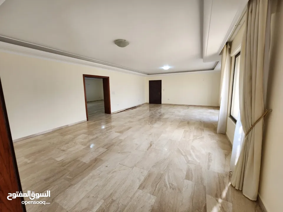 شقة دوبلكس مع ارضي وتسوية  للبيع او للإيجار في عبدون - ref : 14476