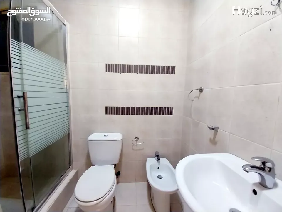 شقة للبيع في دير غبار  ( Property ID : 30837 )