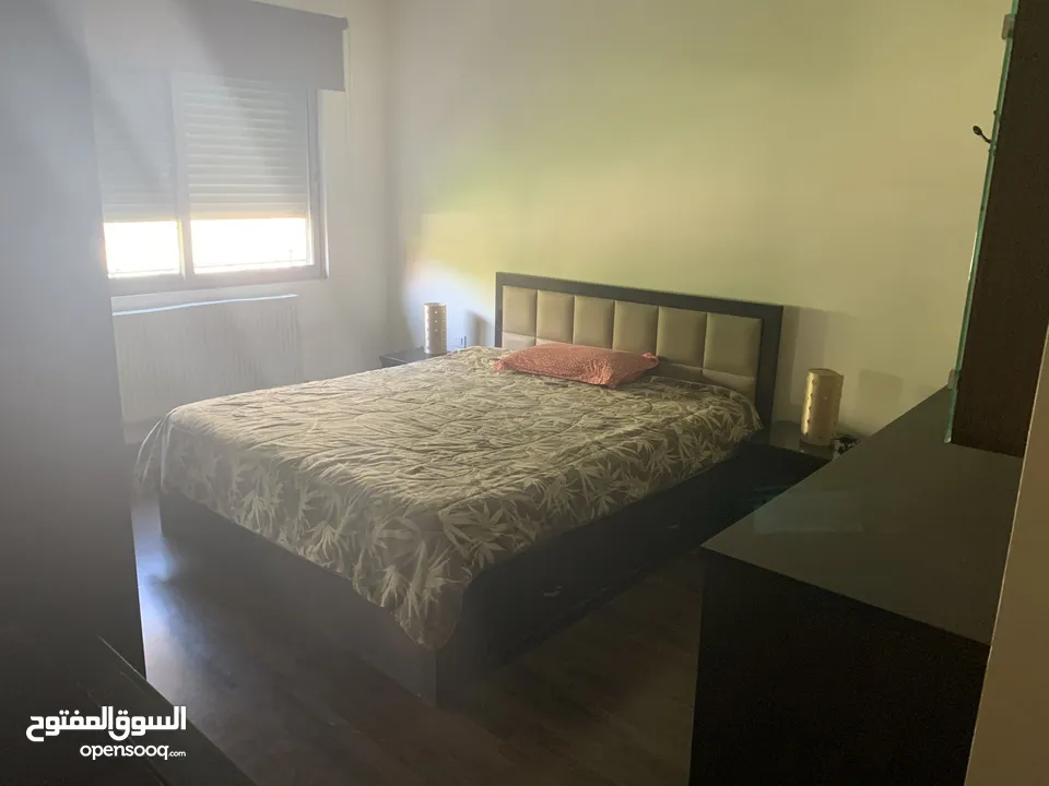 شقة ارضية للبيع - عبدون الشمالي- قرب السفارة البريطانية. Flat for sale-Abdoun-Near British embassy