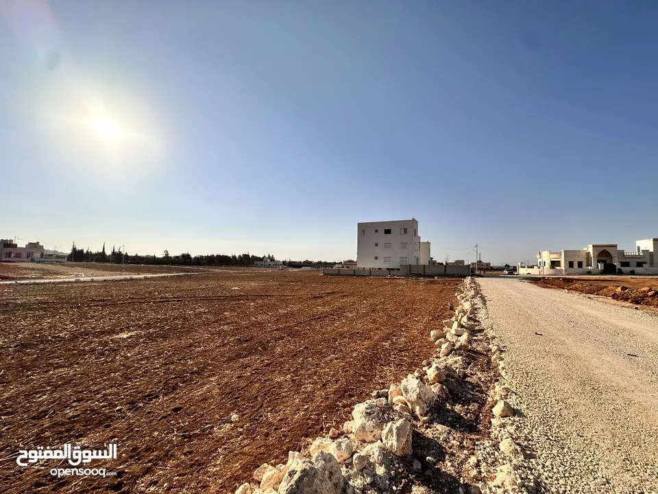 ارض مميزة بسعر مغري اليادودة الفريط