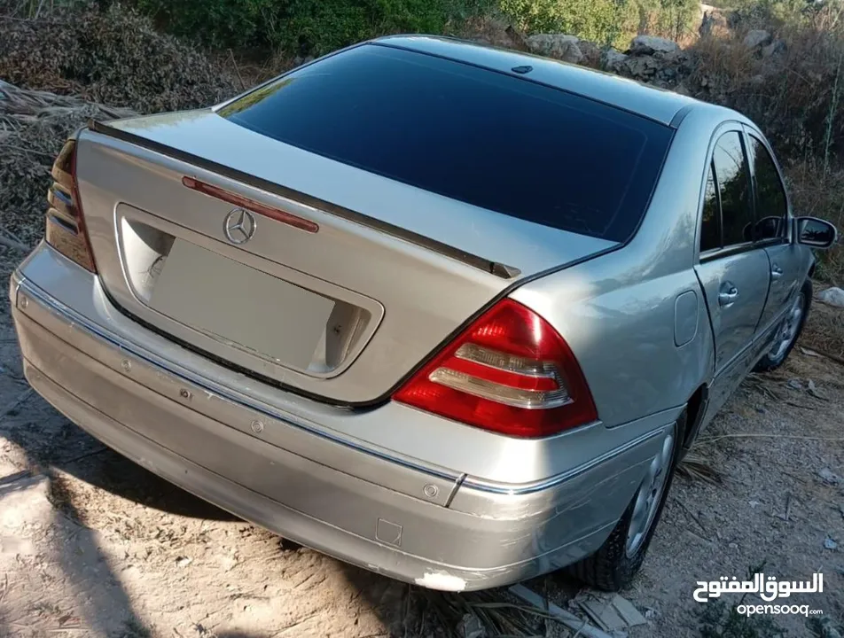 مرسيدس بنز 2003 C220 السعر 40الف كاش