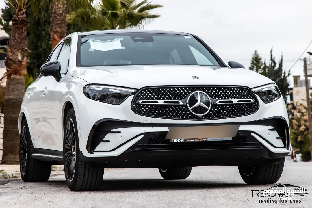 الان لدى معرض Trend#1 لتجارة السيارات   Mercedes Glc200 Coupe 2025 Amg kit Night Package