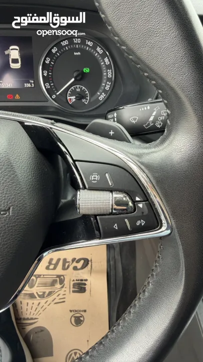 سكودا اوكتافيا ترخيص 2022 محرك 2000 ديزل جير أوتوماتيك 150 حصان