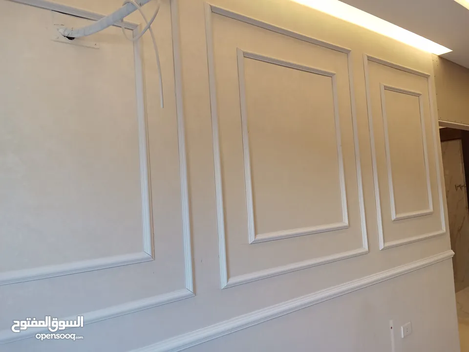 تنفيذ اعمال الديكور الداخلي جبسمبورد وجبص البلدي واسمنت بورد وفرسلينج وبيفيسي وبديل الرخام والفوم