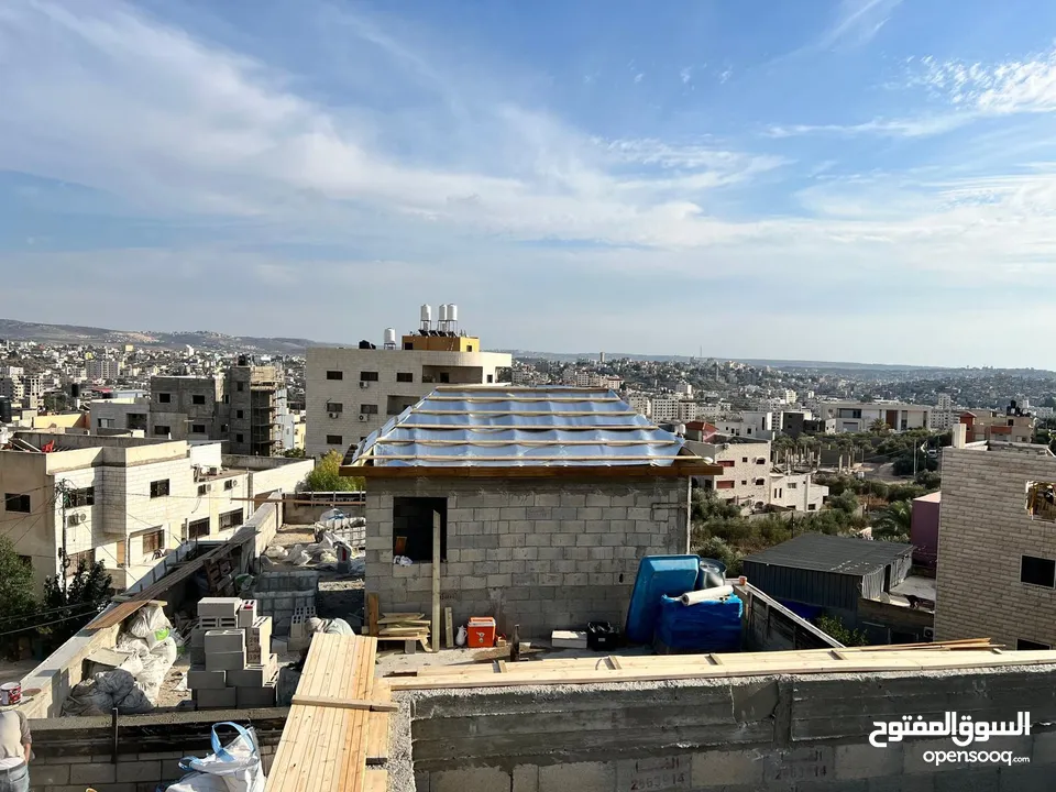 أسقف قرميد أوروبيه فاخره تضيف لبيتك حمايه مضمونه اناقة استثنائيه عزل حراري ألوان عصريه تشطيب احترافي