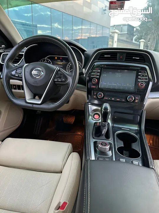 Nissan Maxima SV 2018