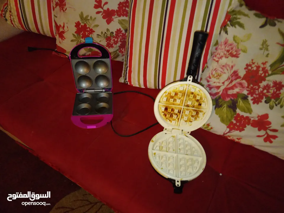 اجهزه وافل شغالة ولا في اشي
