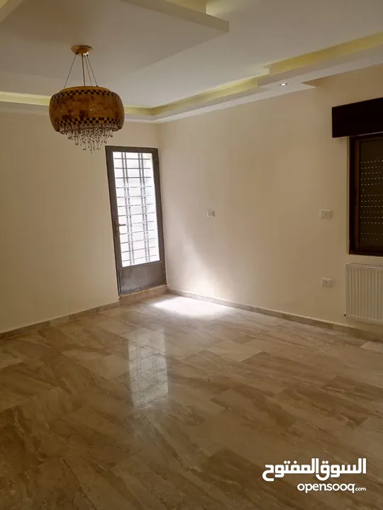 شقه للبيع ضاحية الرشيد خلف جامعة الاميره سميه